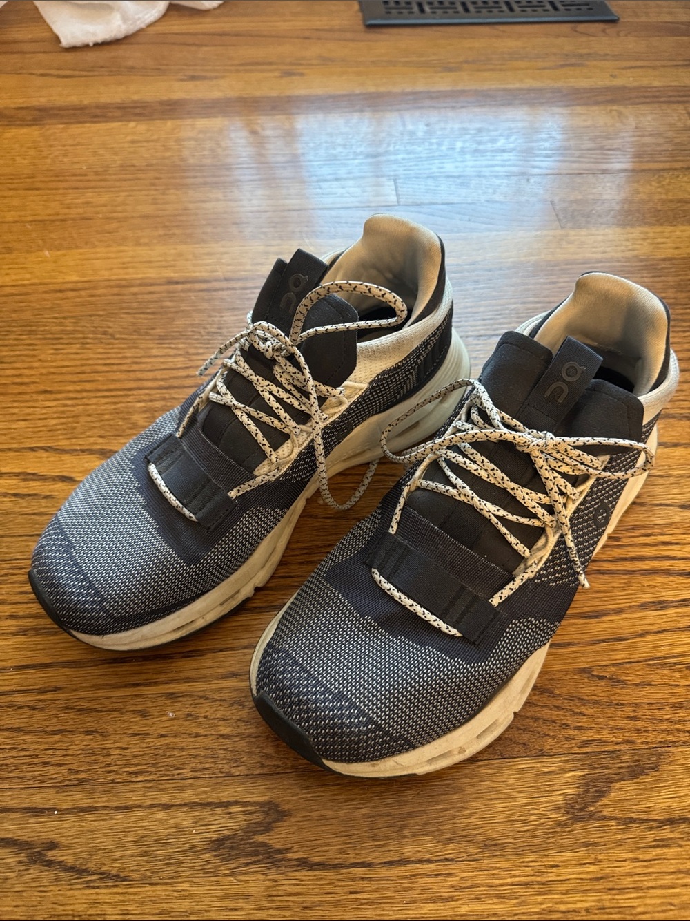 On Running Running Cloudtec Sneakers - Black/White